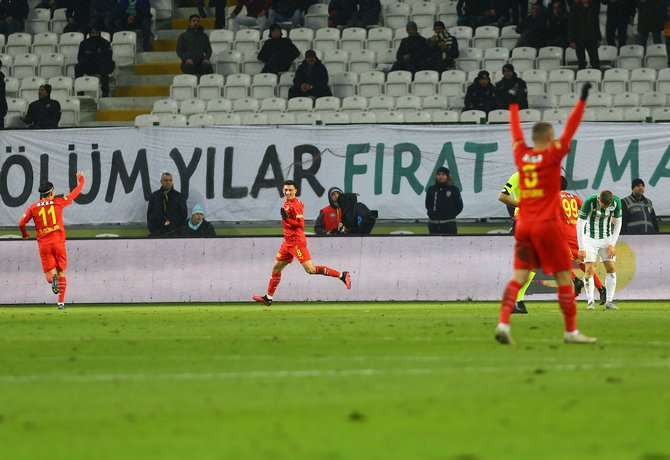 Konyaspor-Göztepe maçından kareler 30