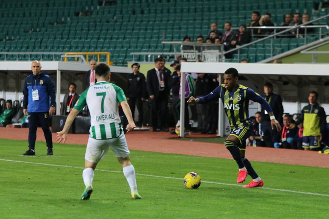 Konyaspor-Fenerbahçe maçı 48