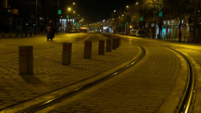 Konya’da sokaklar yeniden sessizliğe büründü 16