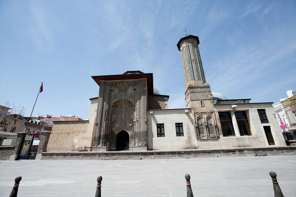 Konya'da sokağa çıkma kısıtlamasının ardından kent sessizliğe büründü 6