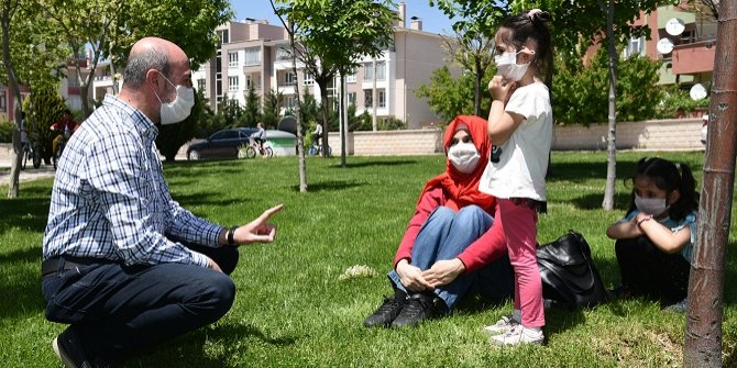 Konya’da parklar çocuklarla doldu 16