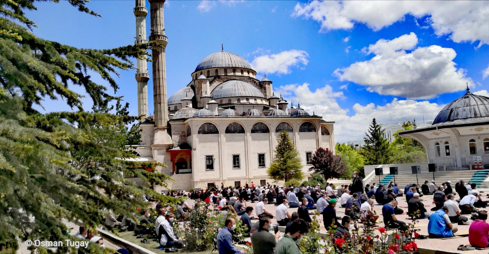 Konya'da camiler 74 gün sonra cemaatle buluştu 7