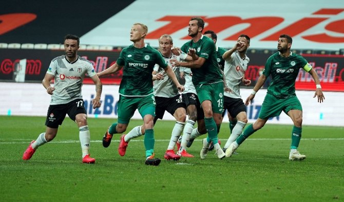Beşiktaş-Konyaspor maçından kareler 18