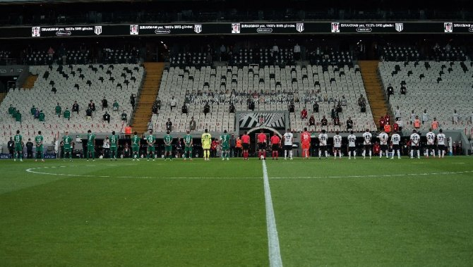 Beşiktaş-Konyaspor maçından kareler 26