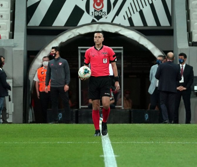 Beşiktaş-Konyaspor maçından kareler 27