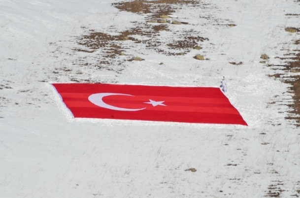 Türkiye Şehitleriyle Yürüyor 20