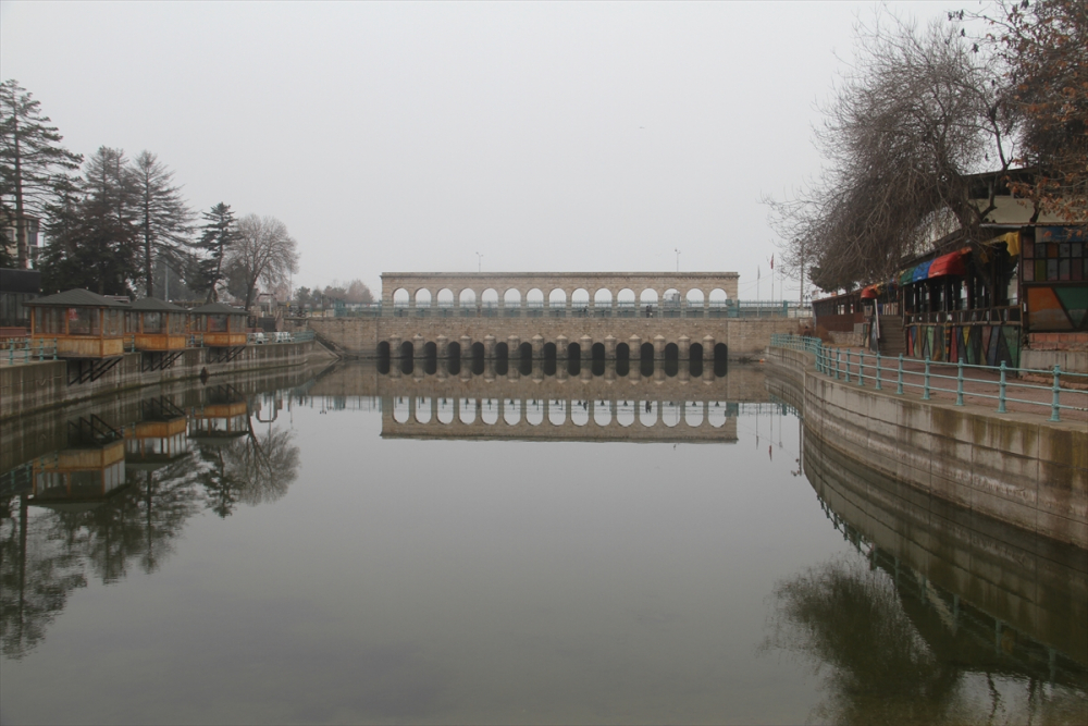 Beyşehir Gölü Milli Parkı'nda sisli hava güzel manzaralar oluşturdu 6