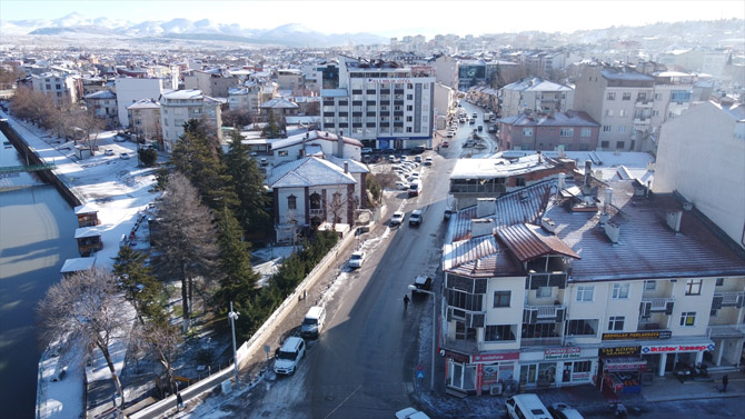 Kar yağışı Beyşehir'de güzel görüntüler oluşturdu 6