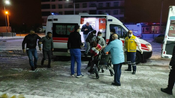 Konya'da korkunç kaza! Yolcu otobüsü şarampole devrildi... 5 ölü, 38 yaralı 7