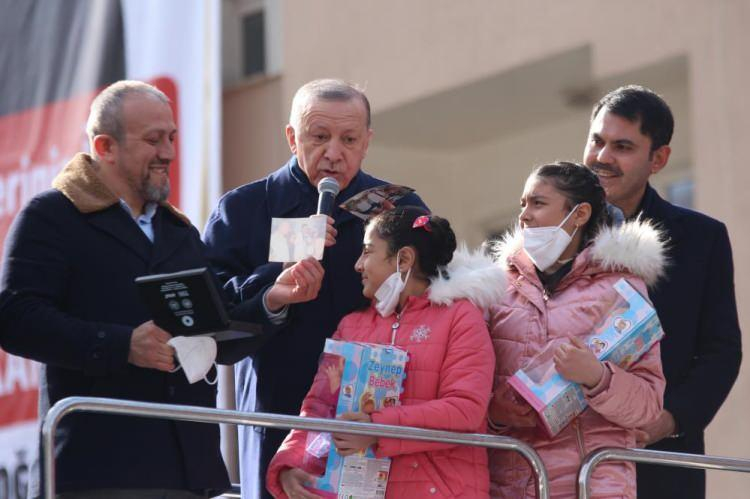 Cumhurbaşkanı Erdoğan'a 21 yıllık sürpriz duygulandırdı 4