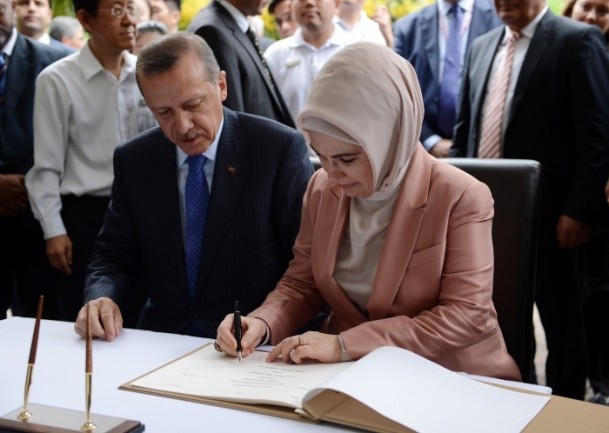 Başbakan Erdoğan ve eşinin ismi orkideye verildi 7
