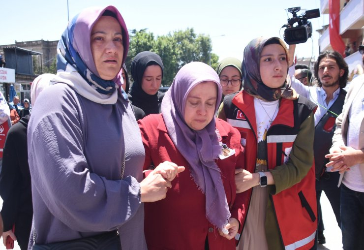 Konya'da öldürülen Dr. Ekrem Karakaya Kayseri'de toprağa verildi 14
