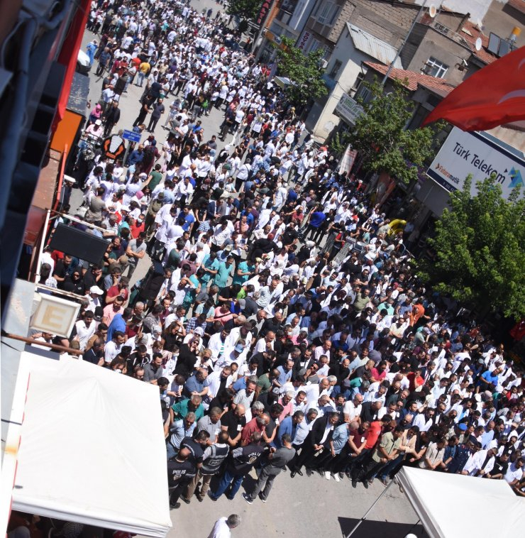 Konya'da öldürülen Dr. Ekrem Karakaya Kayseri'de toprağa verildi 18