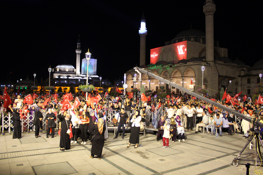 Konya, Mevlana Meydanı'nda 15 Temmuz Şehitlerini andı 32
