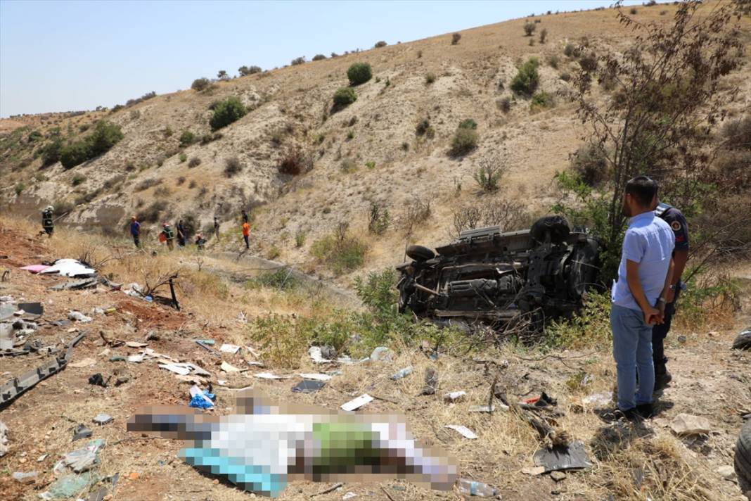 Gaziantep'te katliam gibi kaza: 15 ölü, 22 yaralı 17