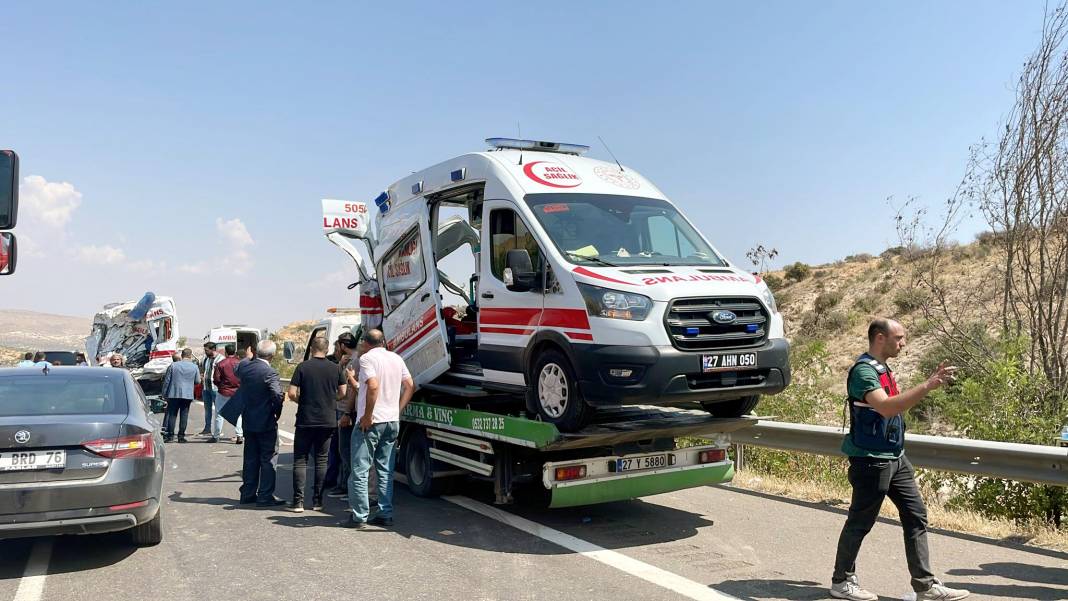 Gaziantep'te katliam gibi kaza: 15 ölü, 22 yaralı 25