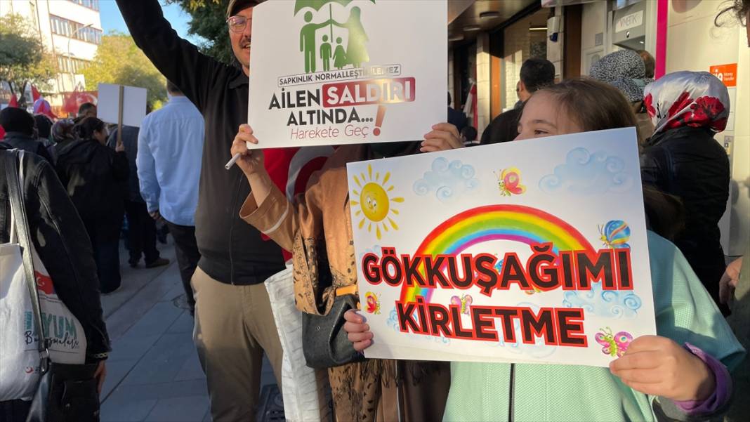 Konya, LGBT dayatmasına karşı yürüdü 6