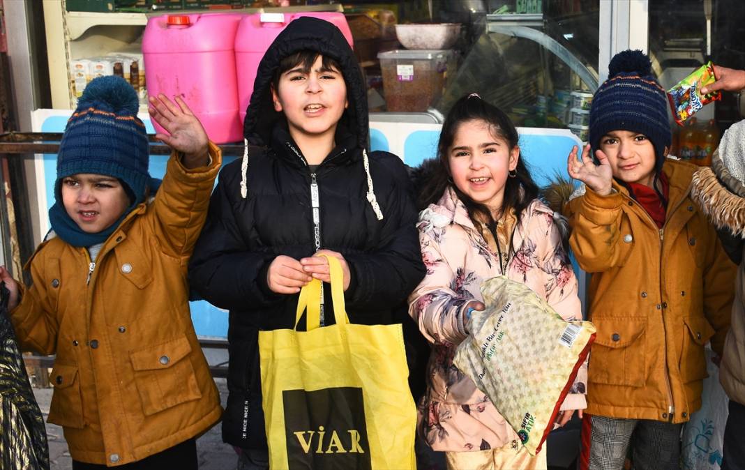 Konya'da çocuklar üç ayları "şivlilik" geleneğiyle karşıladı 2
