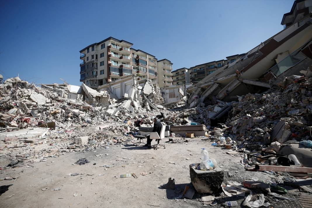 Kahramanmaraş merkezli depremlerden etkilenen Hatay'dan kareler 1