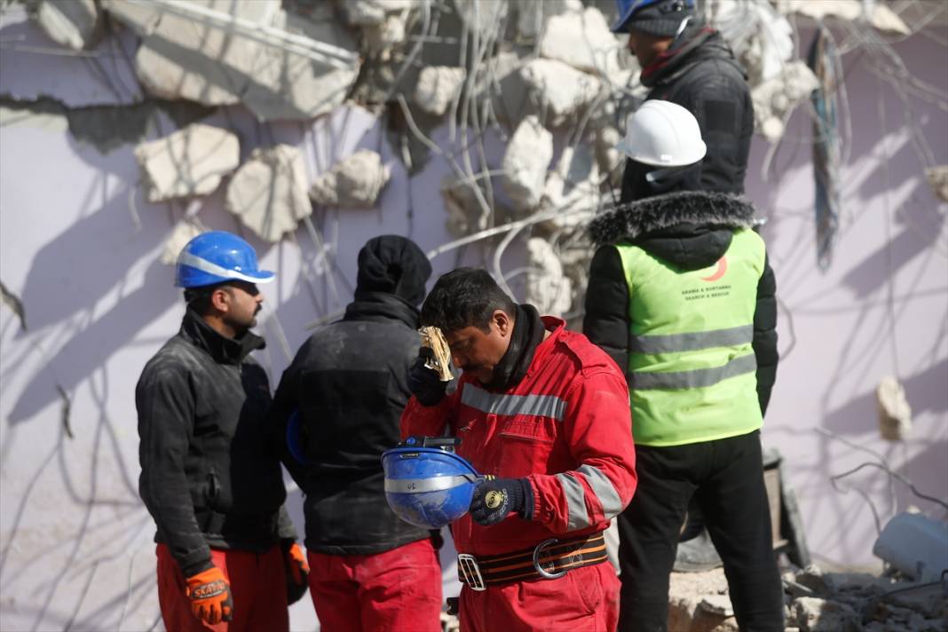 Kahramanmaraş merkezli depremlerden etkilenen Hatay'dan kareler 7