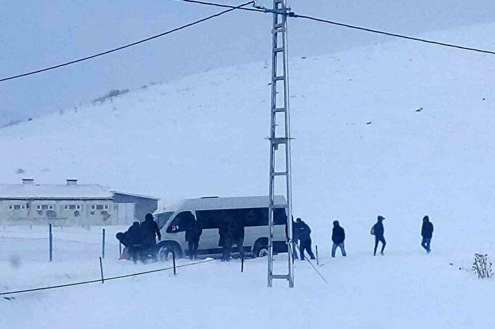 Türkiye'nin en soğuk ili belli oldu: Her yer buz tuttu! İşte kaydedilen derece 11