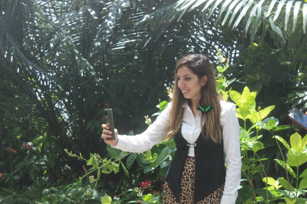 Konya Tropikal Kelebek Bahçesi turistlerin gözdesi oldu 6