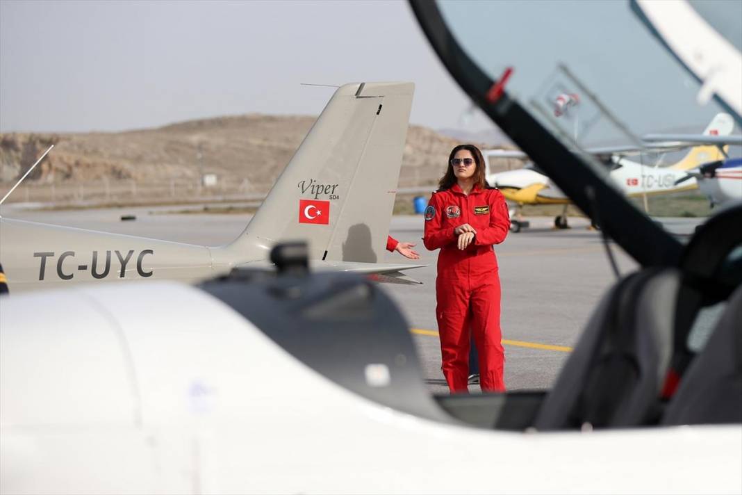 Geleceğin kadın kaptan pilotları Konya'da yetişiyor 13