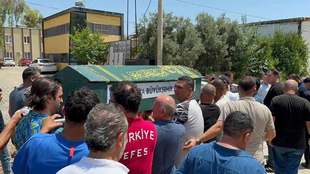 Antalya'da acı ölüm! Maçta fenalaştı, hayatını kaybetti 1