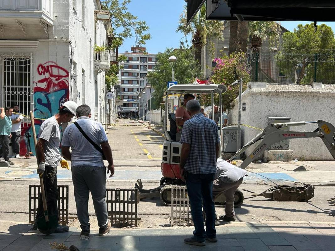 İzmir'de iki kişi elektrik akımından hayatını kaybetti! 4