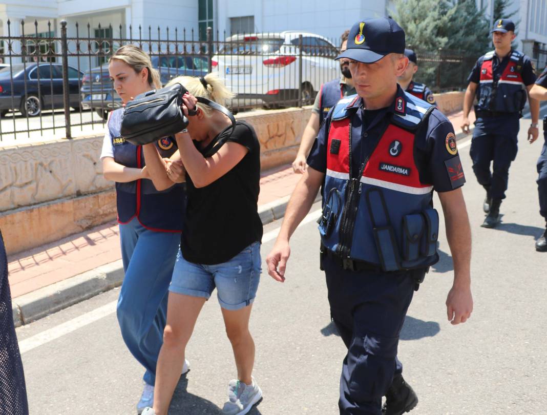 Denizli'de annesini boğarak öldürdü! Paylaşımı kan dondurdu 3