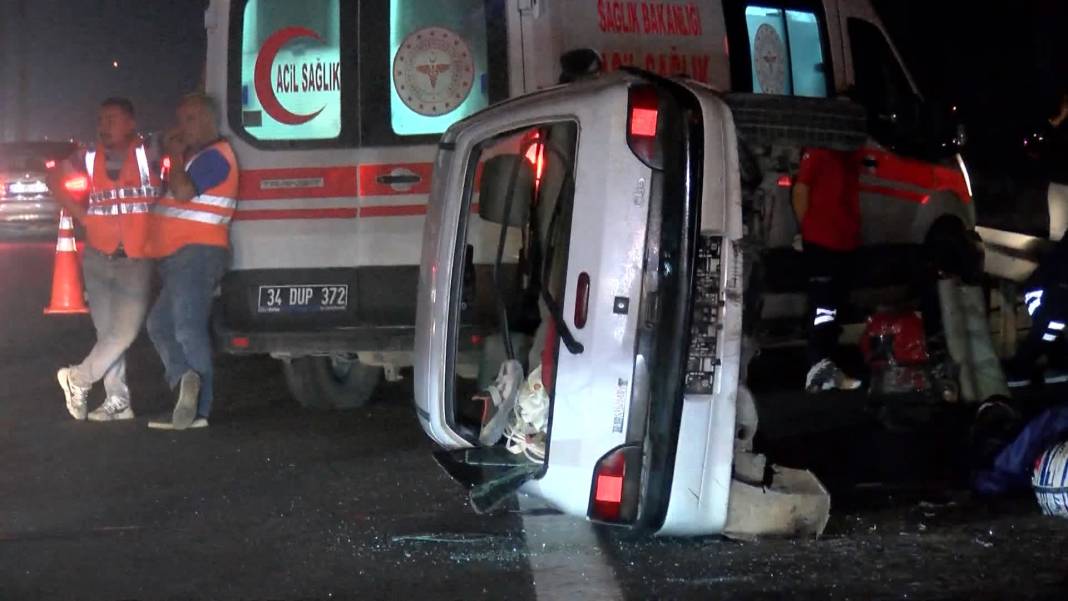 İstanbul'da motosiklet kazasında ölen kuzenler, Bartın'da toprağa verildi 1