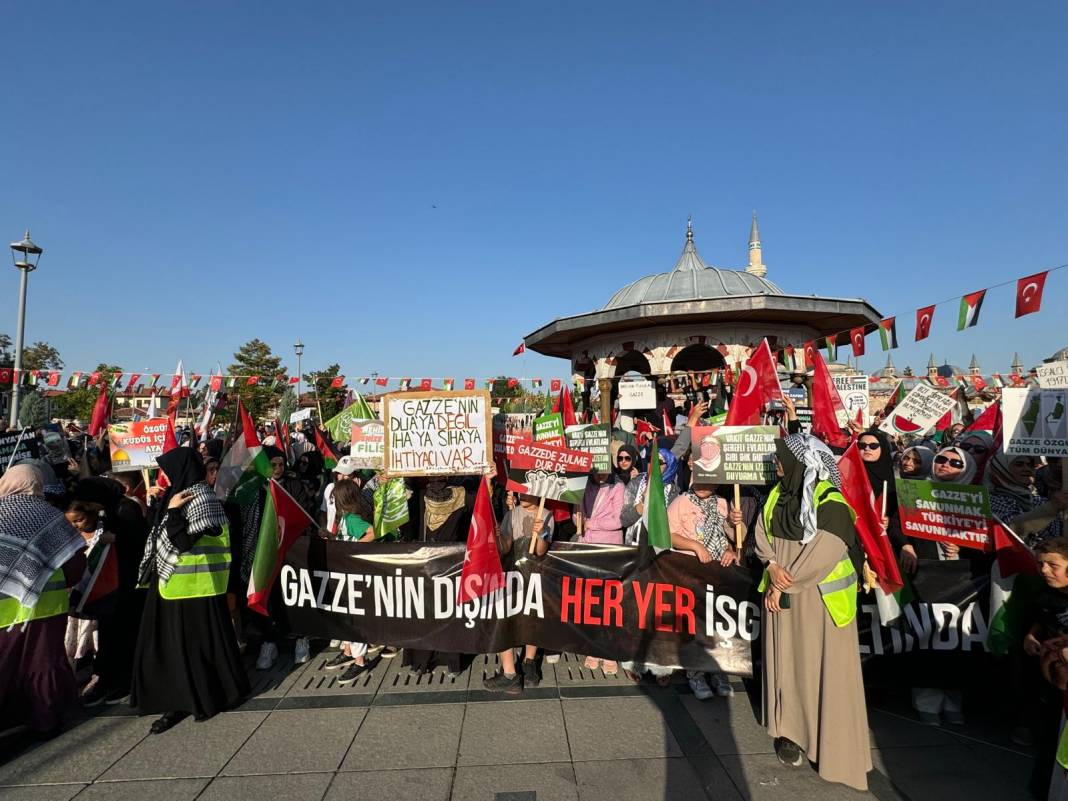 Konya’da yoğun katılımlı Gazze mitingi (Galeri) 5