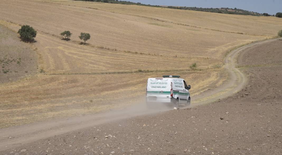 Kırıkkale'de akrabalar arasında tarla sulama kavgası... 3 kişi hayatını kaybetti 3