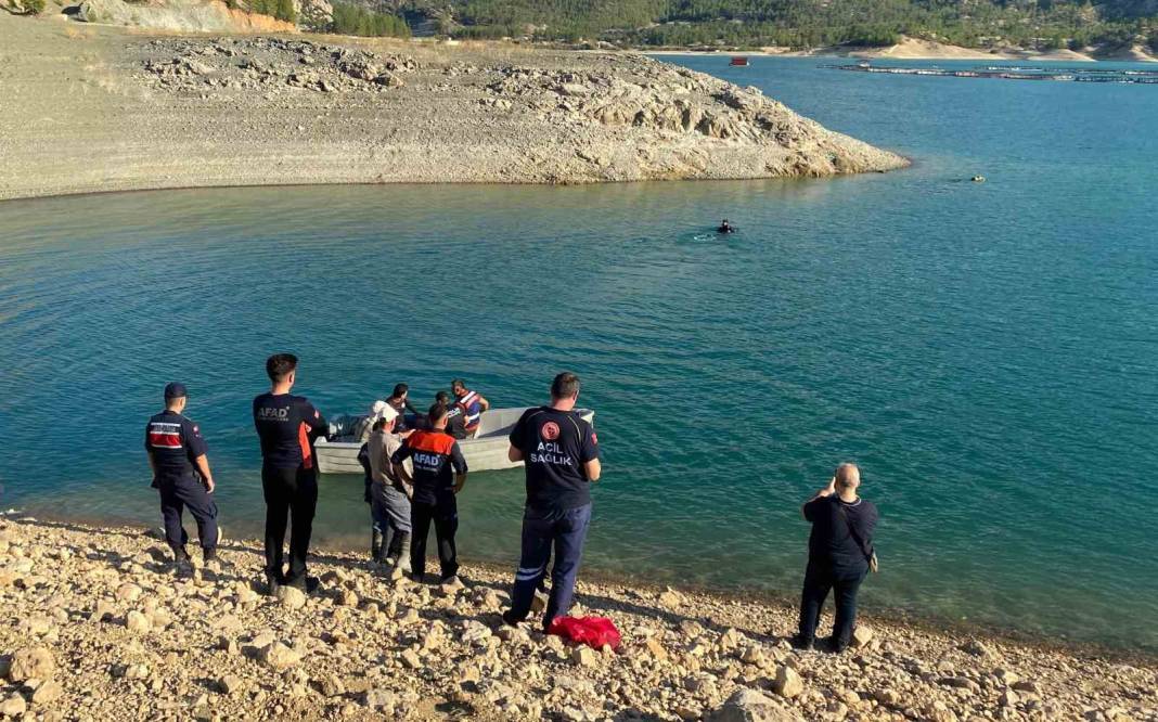 Karaman’da baraj gölüne giren genç boğuldu 3