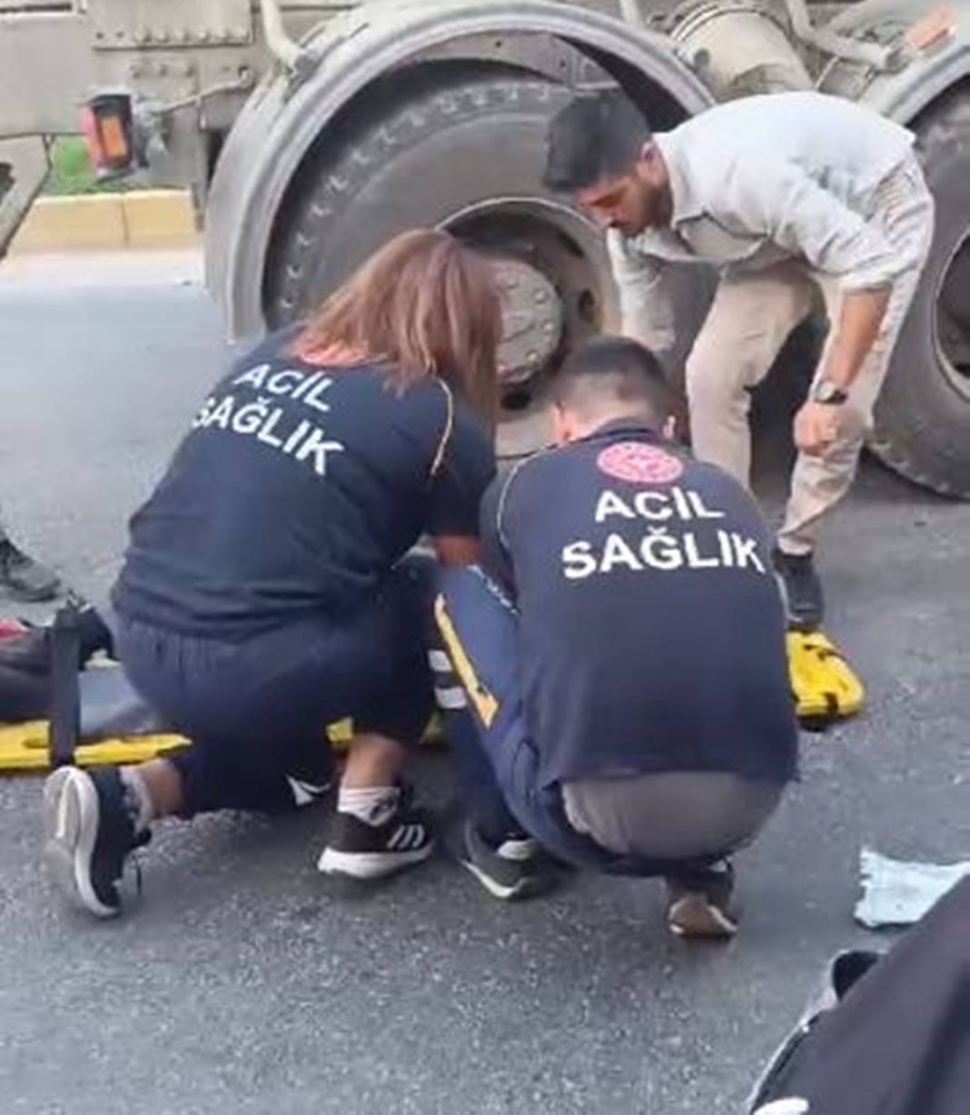 Mardin'de acı olay! Beton mikserinin altında kalarak can verdi 4