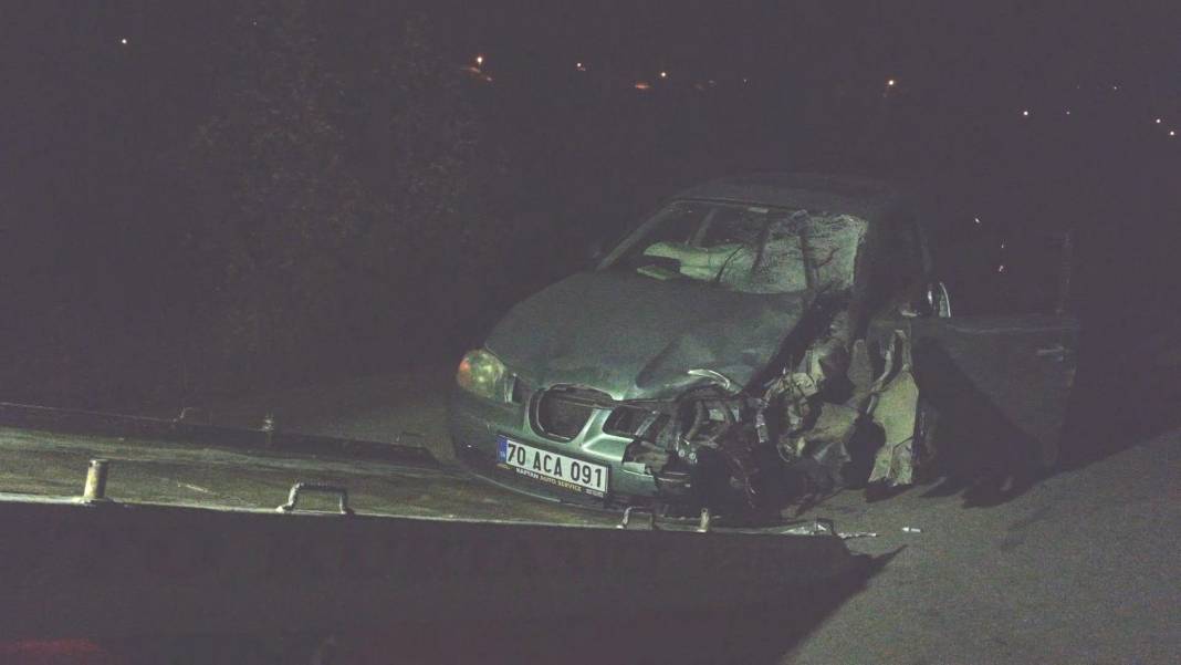 Mersin'de trafik kazası can aldı: 1 ölü, 1 yaralı 3