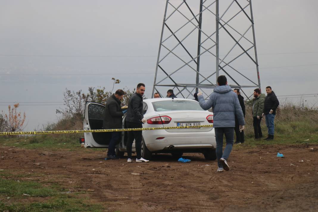 Sakarya'da boş arazide erkek cesedi bulundu! Kimliği belli oldu 6