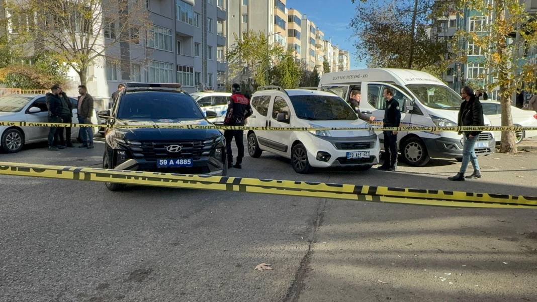 Tekirdağ bu olayı konuşuyor... Sokak ortasında hayatını kaybetti 6