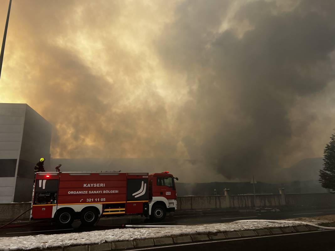 Kayseri'de fabrika yangınından acı haber: 3 kişi hayatını kaybetti 1