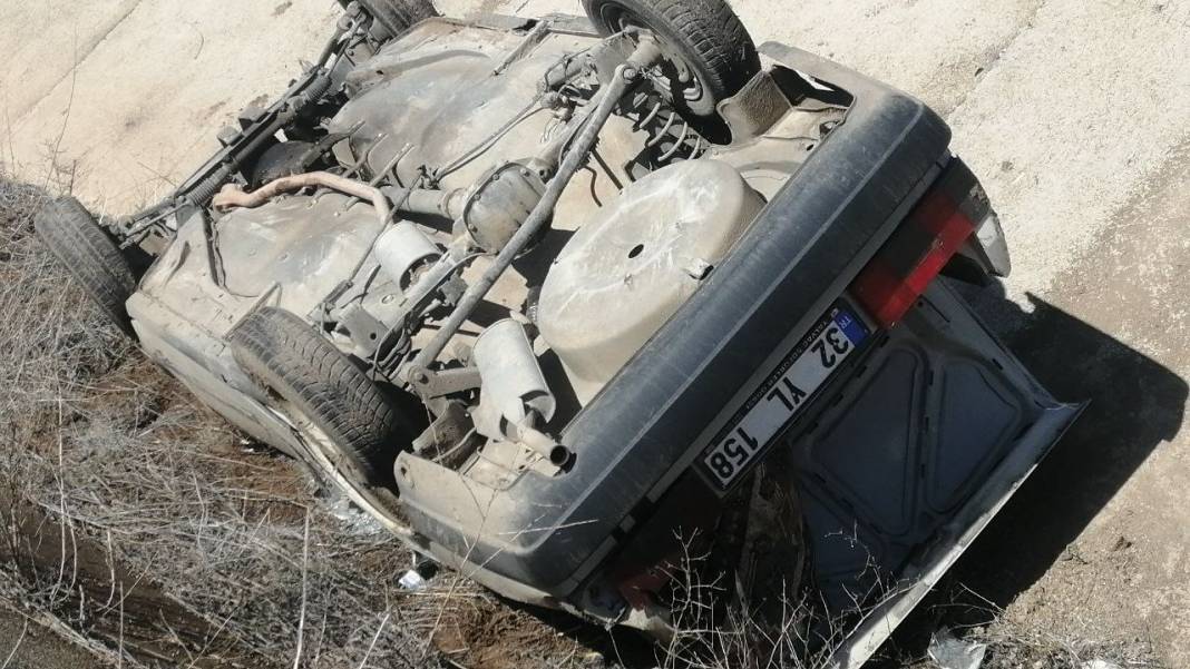 Otomobilin çarptığı yaya, sulama kanalına düşerek can verdi 2