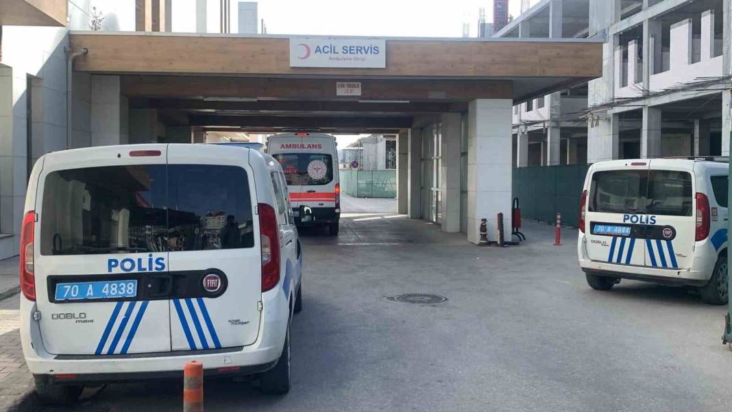 Henüz 15 yaşında... Hastane tuvaletinde düşük yaptı 3