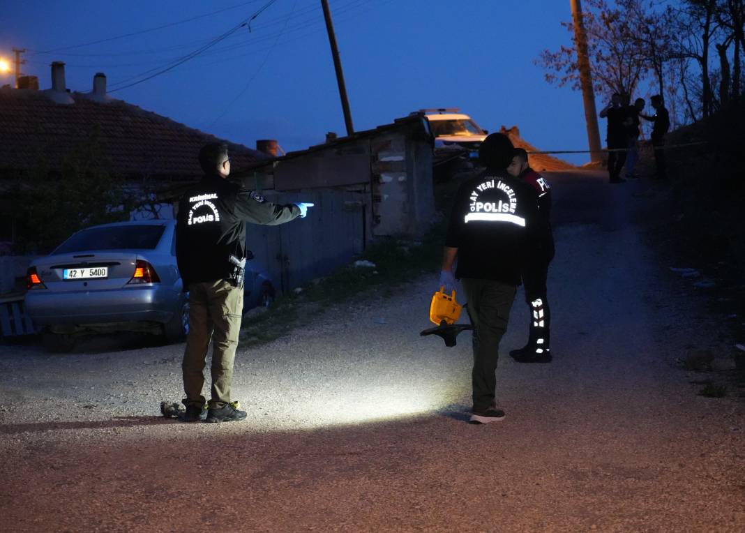 Eşinin telefonuna mesaj atan akrabasını sokak ortasında vurdu 3