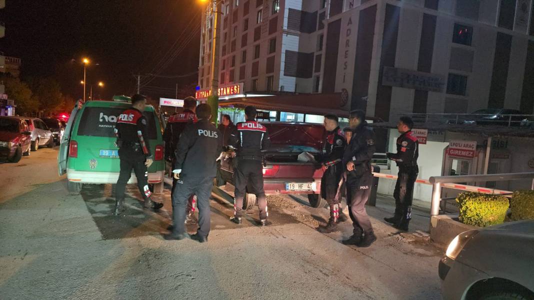 16 yaşındaki ehliyetsiz sürücü polisi peşine taktı 1