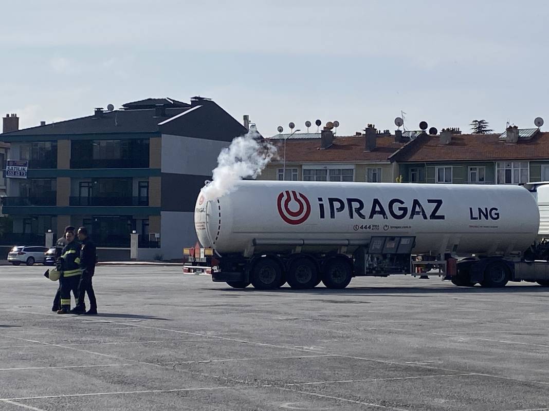 Konya'da LNG dolu tankerde patlama paniği 3