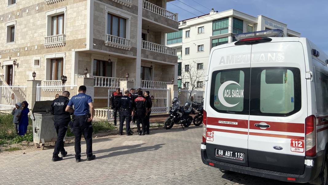 Dehşet saçtı... Karısını öldürüp hayatına son verdi 6