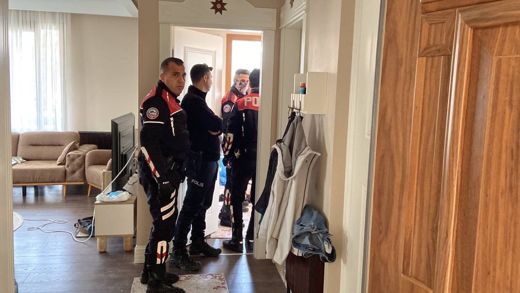 Dehşet saçtı... Karısını öldürüp hayatına son verdi 7