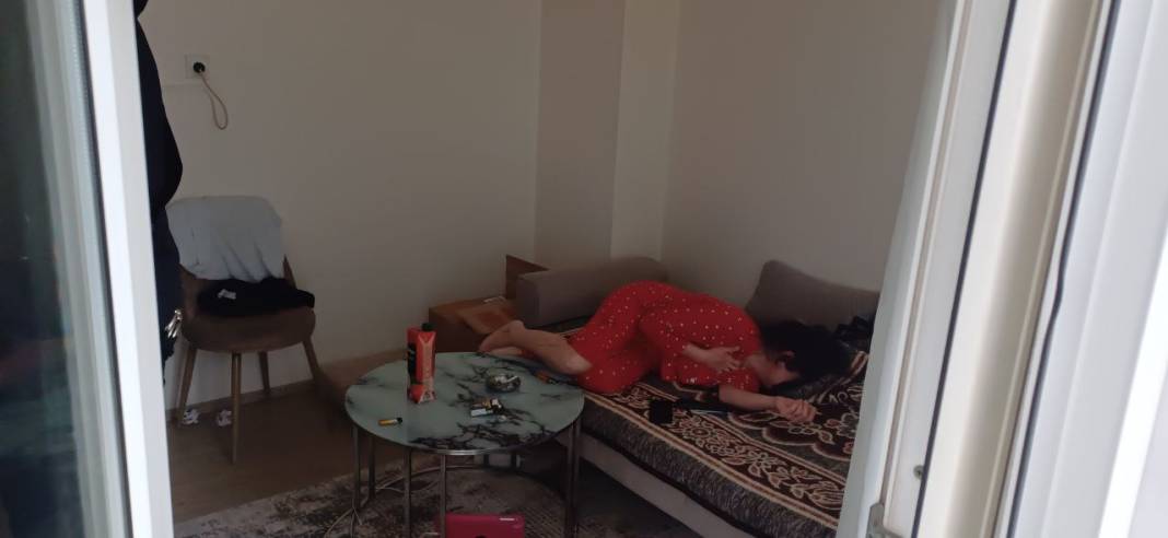 Birlikte yaşadığı kadını dövüp, bıçakladı 1