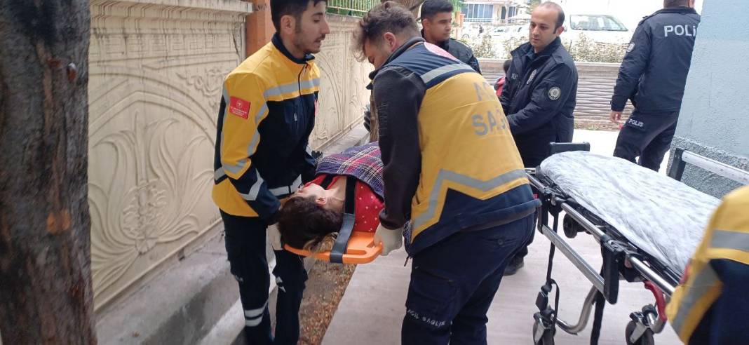 Birlikte yaşadığı kadını dövüp, bıçakladı 3