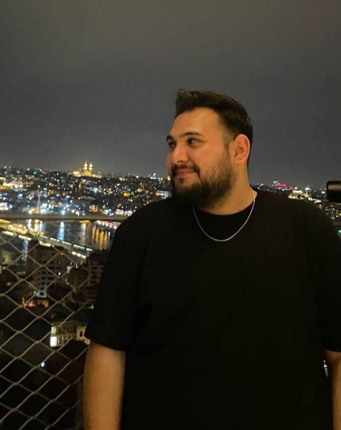 Kamyonete çarpan otomobilin sürücüsü öldü 7