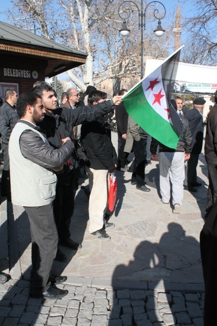 Konya'da STK'lar Suriye'deki katliamı protesto etti 4